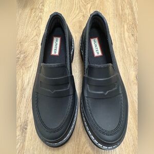 Hunter Waterproof Penny Loafers, Black, Women’s Size 5 – NWOT